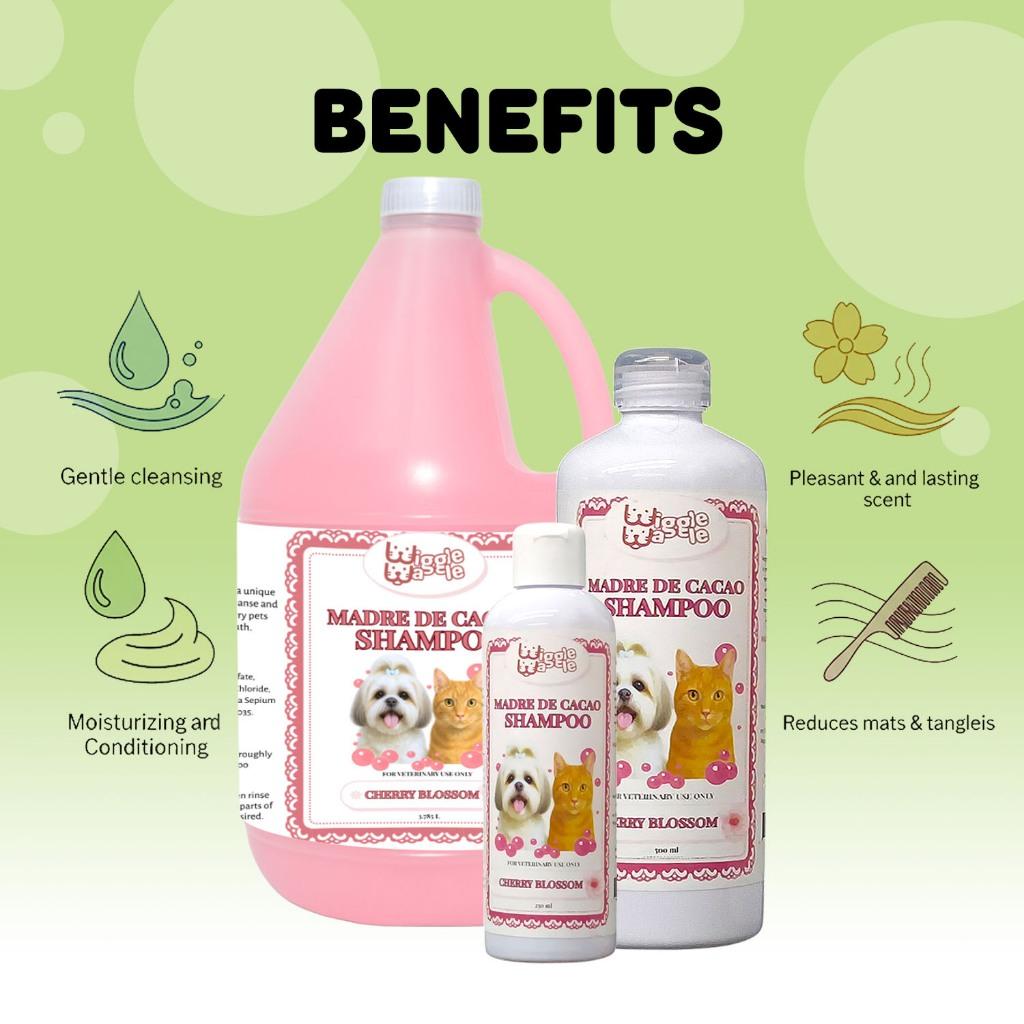 Wiggle Waggle Madre de Cacao Pet Shampoo Pomegranate, Cherry Blossom, Snuggle Fresh,